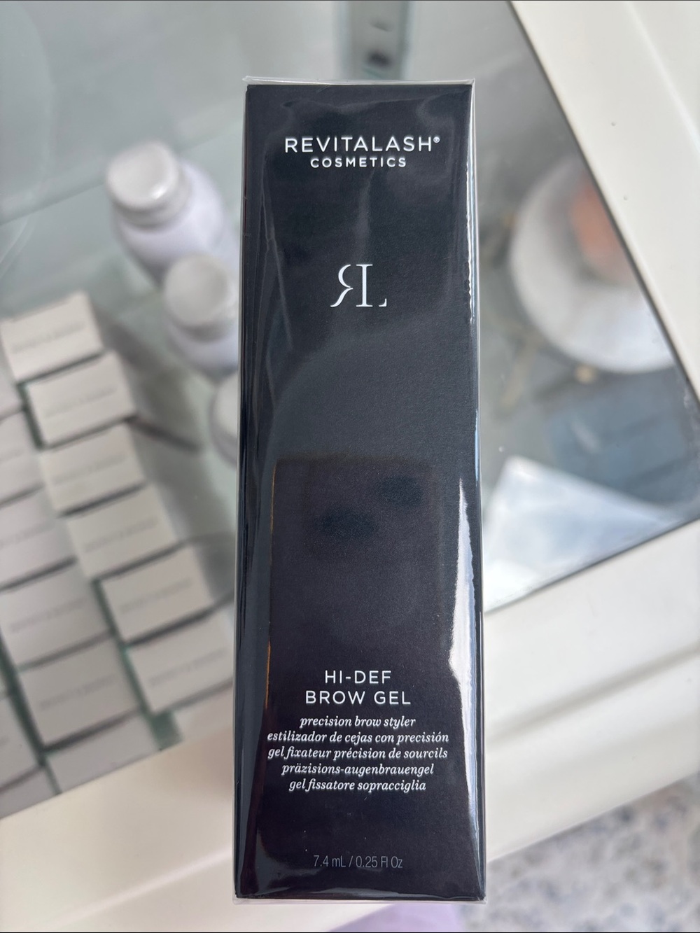 RevitaLash Hi-Def Brow Gel – dark brown